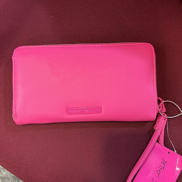 Betsey Johnson skull wallet - Picture 3 of 5